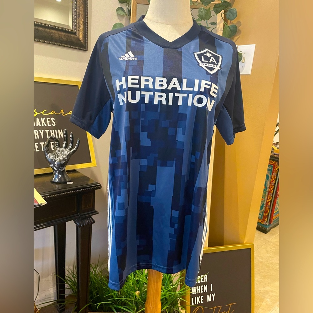 NWOT Women’s Adidas Soccer Shirt